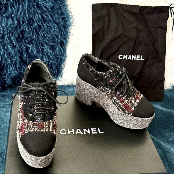 CHANEL 2013 platform plaid tweed loafers / shoes Luxury size EU 38 / US 7.5 - Picture 4 of 17